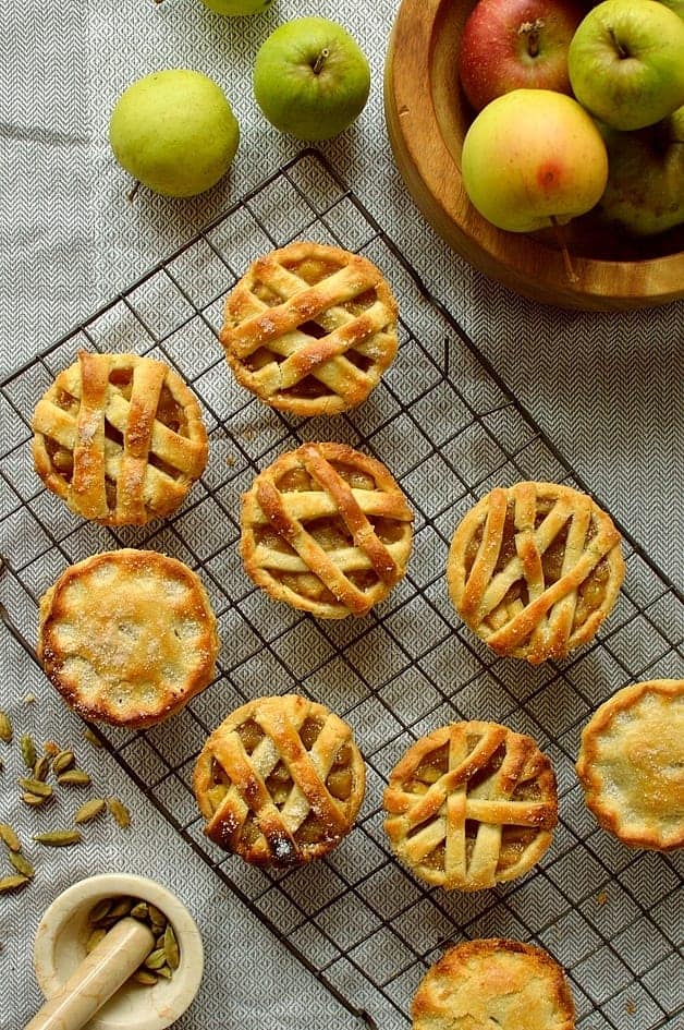 Fudge mini cardamom spiced apple pies