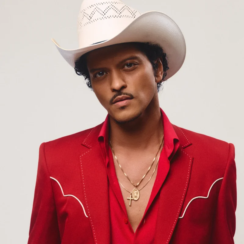 88894002007 bruno mars the romantic press image credit john v esparza